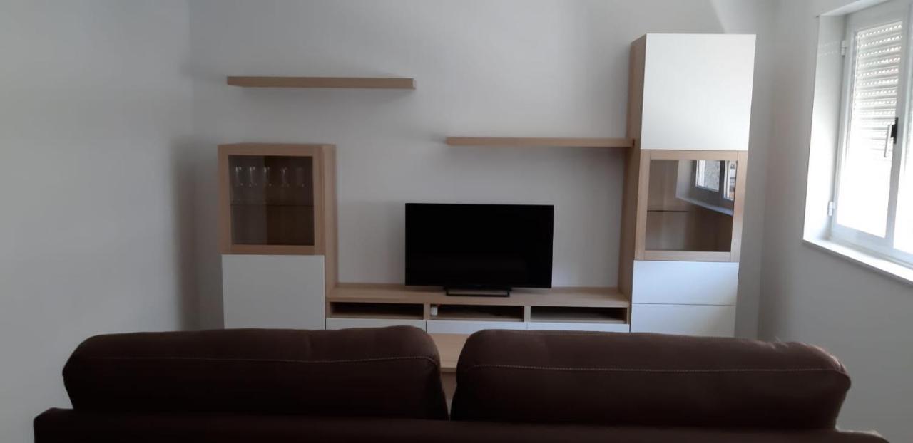 O Pindo Apartamentos Olimpo Celta-Apart Adriana מראה חיצוני תמונה